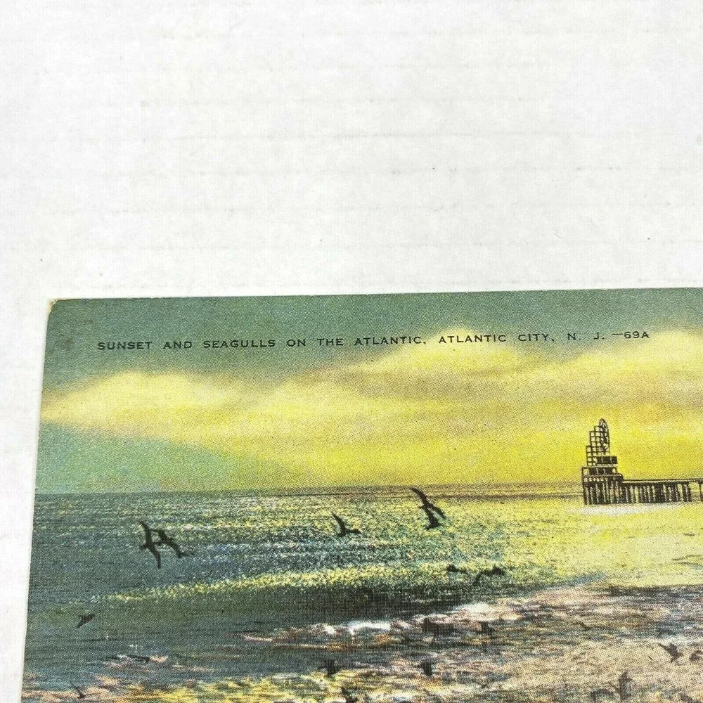 Vintage Postcard Atlantic City Beach Sunset Seagulls New Jersey USA Unposted‎